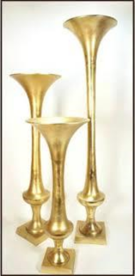 Picture of GOLD TRUMPET VASE 28"